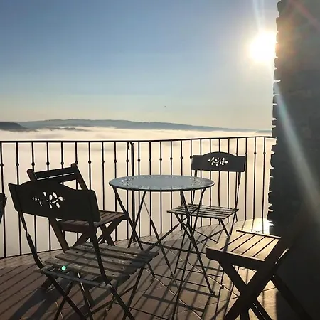 La Maison De Traverse - Gite De Caractere Cordes Sur Ciel