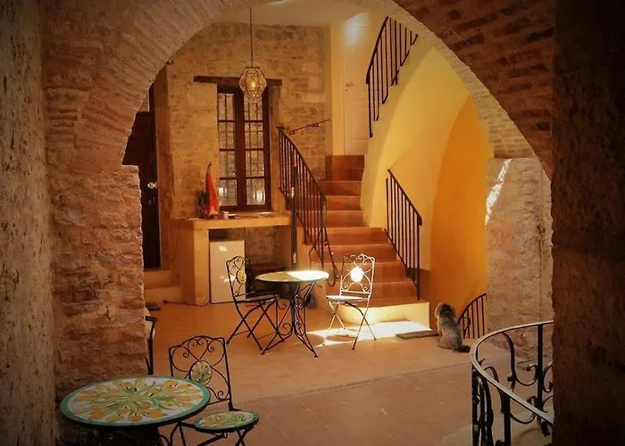 בית נופש La Maison De Traverse - Gite De Caractere קורד-סור-סיאל