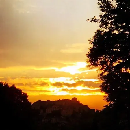 بيت للعطل La Maison De Traverse - Gite De Caractere كورد سور سيال